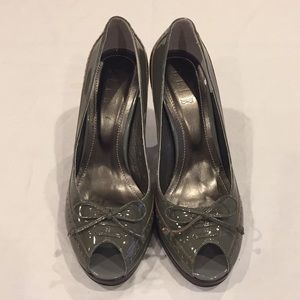 Elle Patent Leather Heels